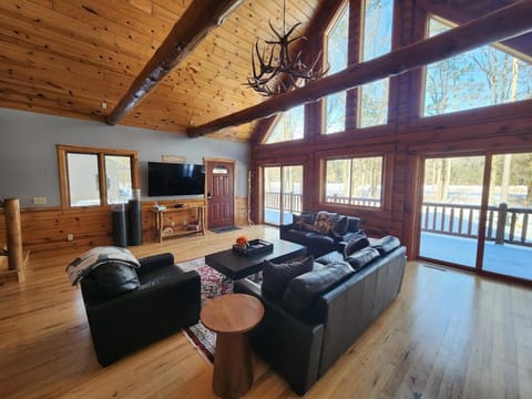 Golfview Lodge House in Wisconsin