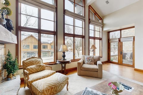 Snowcap Sanctuary Apartment in Ketchum