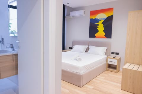 Bed, Photo of the whole room, Bedroom, towels, wardrobe