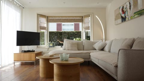 Park Welgelegen, bungalow 28 Campground/ 
RV Resort in Zeeland, Netherlands