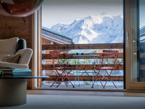 Day, Natural landscape, Winter, View (from property/room), Mountain view