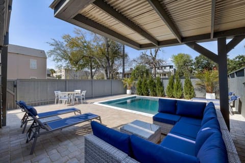 Private HEATED Pool Oasis 4 Bedroom Suite Apartment in Charleston