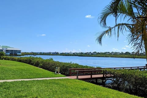 Sea Club #105 - Pelicans Perch House in Indian Shores