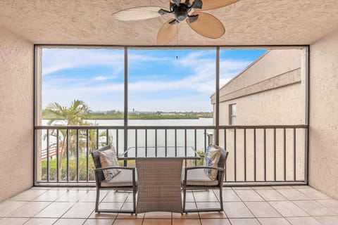 Sea Club #105 - Pelicans Perch House in Indian Shores