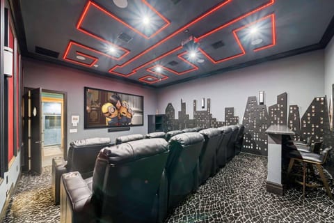 Eagle Cove House in Four Corners