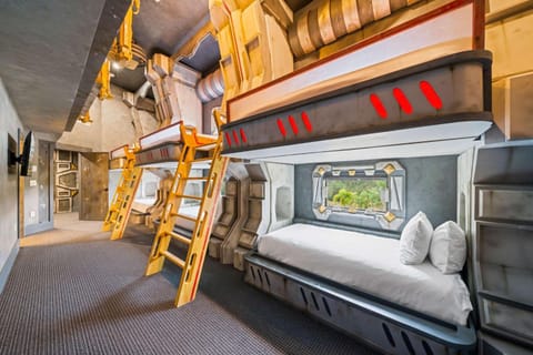 Eagle Cove House in Four Corners