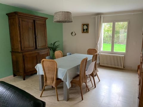 Les Vendanges Maison Vigneronne House in Centre-Val de Loire