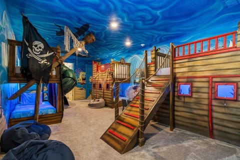 Legends Coastal Sanctuary House in Four Corners