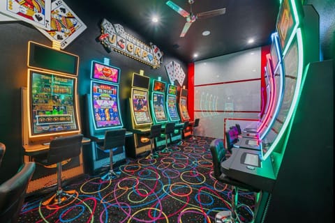 Casino Heaven at Eagle Estates House in Four Corners