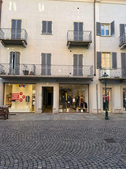 Property building, View (from property/room)