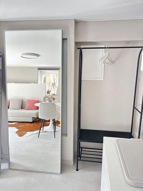 Bed, Dining area, wardrobe