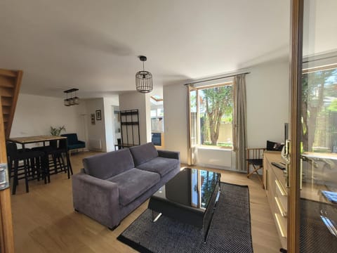 La campagne à Paris - Charmante maison à 2 pas de Paris et Versailles House in Saint-Cloud