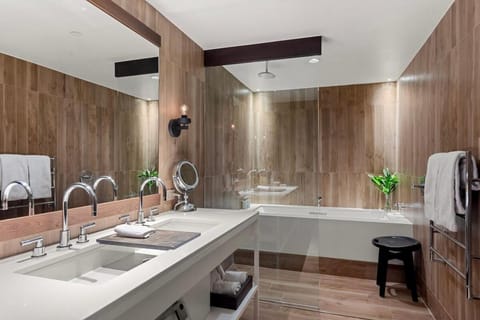 New! Luxury Resort Penthouse - Stunning 3 Bedroom Apartment in Snowmass Village