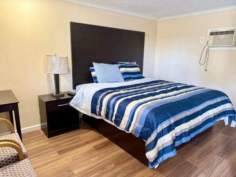 Gratiot View Motel Hotel in Saginaw Charter Township