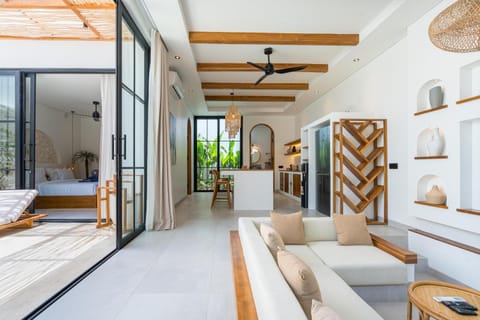 Living room, Photo of the whole room, Seating area, Bedroom, air conditioner