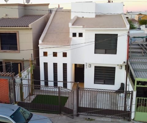 Casa Cactus House in Mexicali