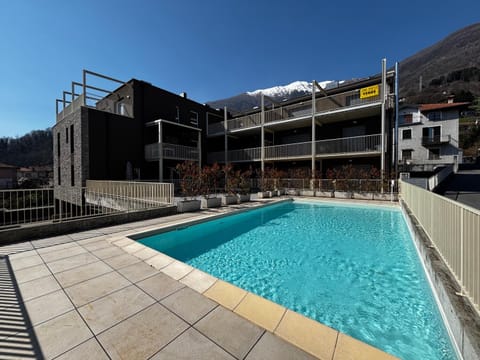 Property building, Swimming pool
