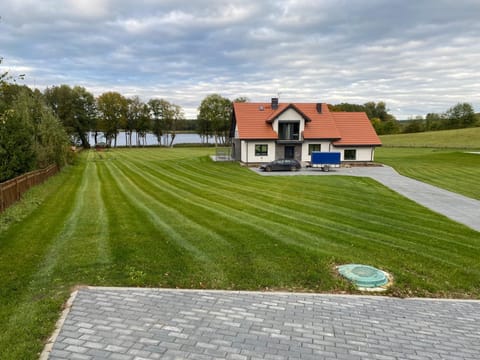 Property building, Neighbourhood, Garden view