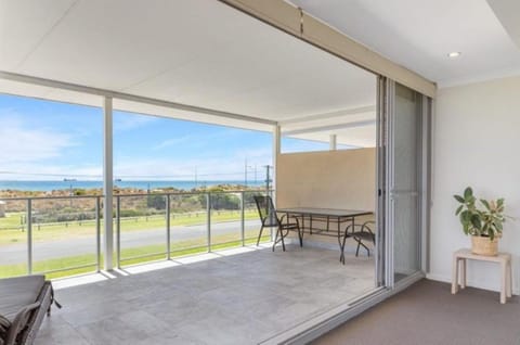 Balcony/Terrace, Seating area, Sea view