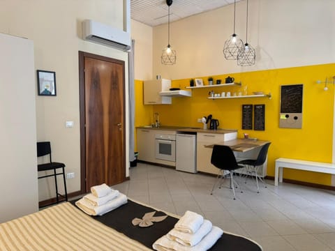 Kitchen or kitchenette, kitchen