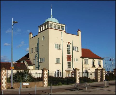 Property building, Landmark view