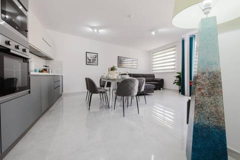Ruby Residence fl8 by Homely Malta! Apartment in Saint Paul's Bay