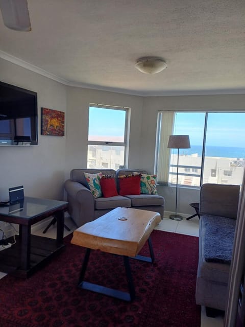 Living room, Sea view