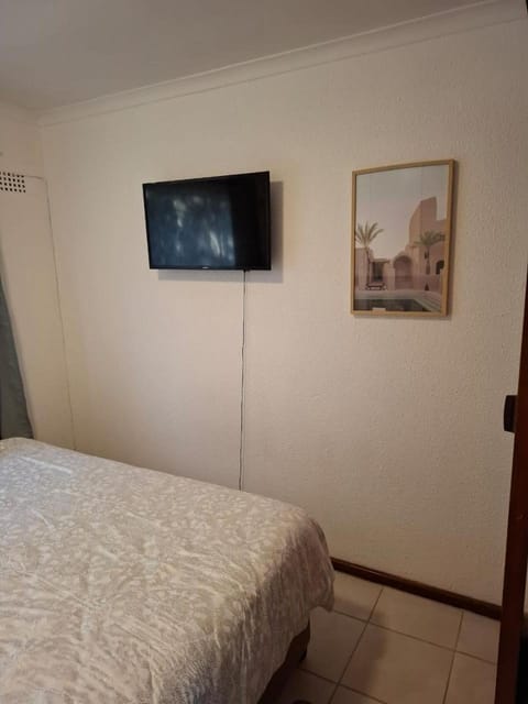 Chez Yves 2 Vacation rental in Cape Town