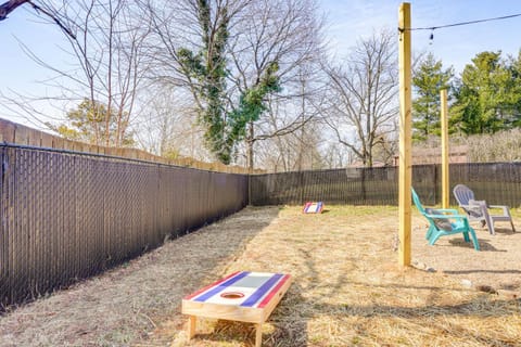 2 Mi to JMU Harrisonburg Home with Gas Grill House in Harrisonburg