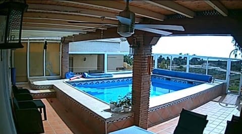Swimming pool, Swimming pool