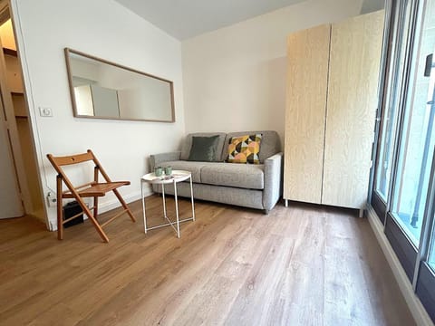 Living room, Seating area, wardrobe