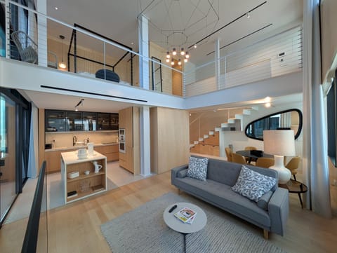 TV and multimedia, Kitchen or kitchenette, Living room, Seating area