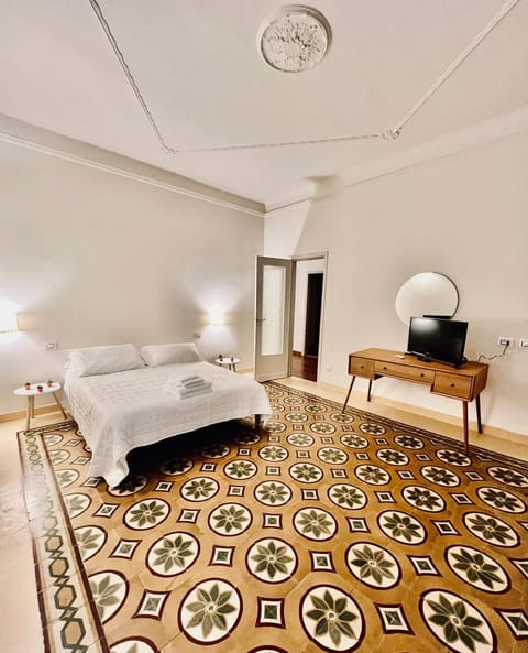 Rossella Apartment - 5 terre near the central station Apartment in La Spezia