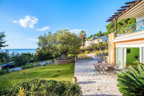 Property building, Natural landscape, Garden, Sea view