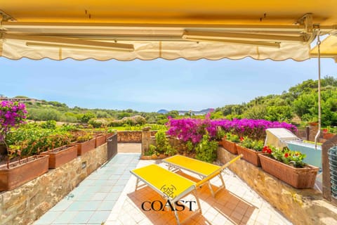 Patio, Day, Natural landscape, Garden, View (from property/room), Garden view