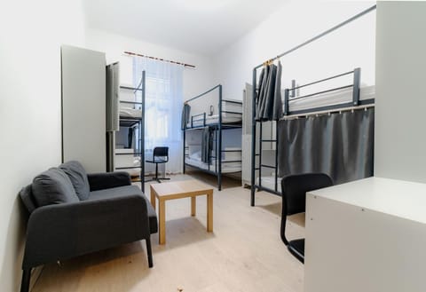 Bed, Photo of the whole room, Seating area, Bedroom, bunk bed