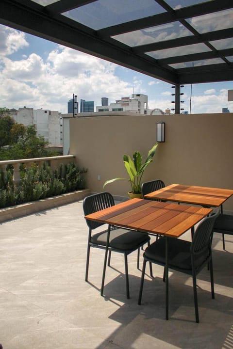 Patio, Day, View (from property/room), Balcony/Terrace