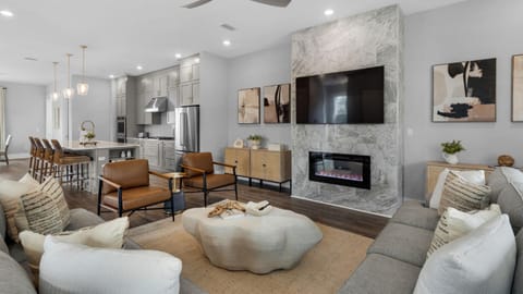 Queen Palm House in Inlet Beach