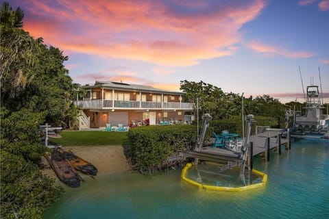 Boulevard Paradise House in Marathon