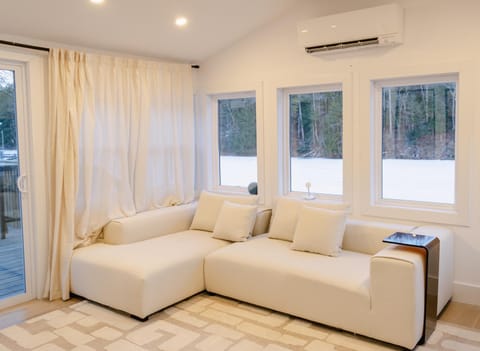 Peaceful Catskills Creek House House in Saugerties