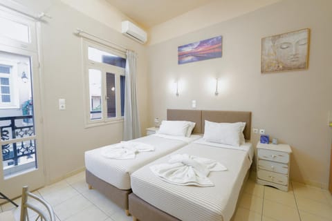 The Botanist Rooms,Theotokopoulou Bed and Breakfast in Chania