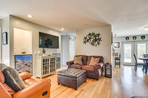 Pet-Friendly Home with Pool and BBQ in Largo House in Largo