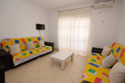 Petrit Apartments 2 Apartment in Sarandë