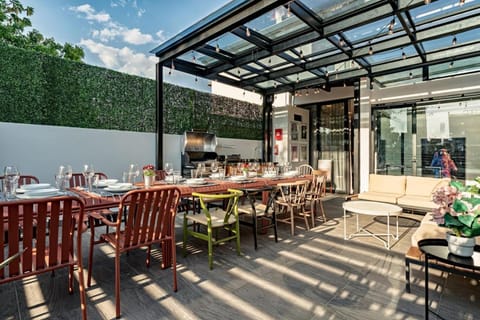 Spacious 6BR Home with Gym and Terrace in Roma Sur House in Mexico City