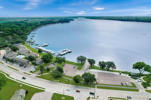 Rockn Reel on East Lake Okoboji House in Spirit Lake