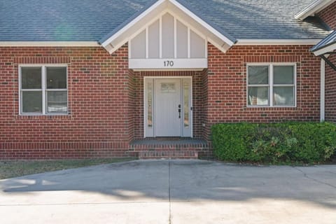 4BR Pinehurst Diamond in Rough House in Pinehurst