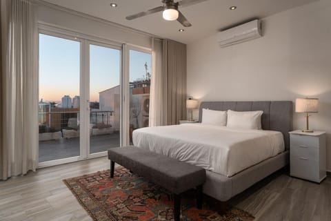 Bed, Balcony/Terrace, Bedroom, air conditioner
