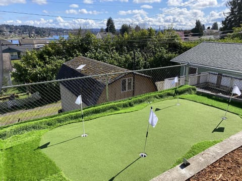 The Lookout Landing home House in Bremerton