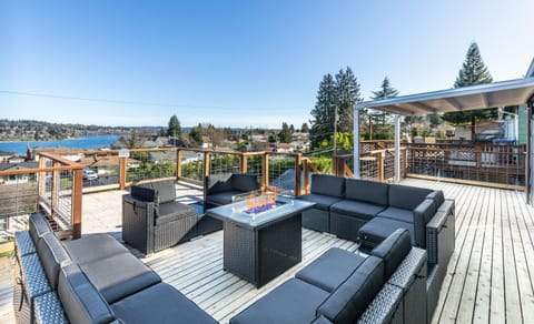 The Lookout Landing home House in Bremerton