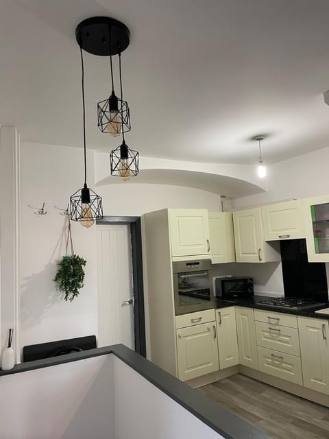 Upper Harbour Watch Apartment in Wales